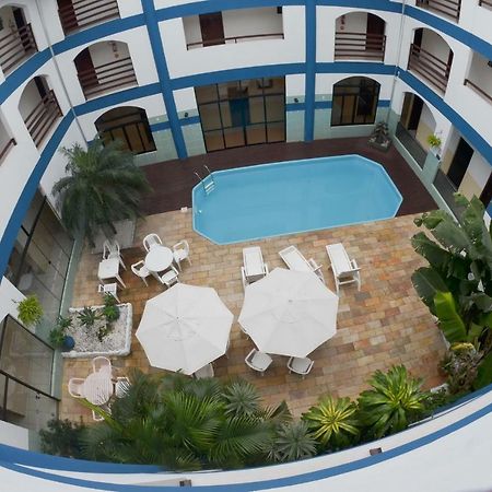 Hshotelaria - Filial Бомбиньяс Экстерьер фото